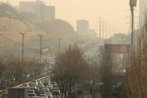 در واپسین روزهای سال، هوای تهران همچنان آلوده