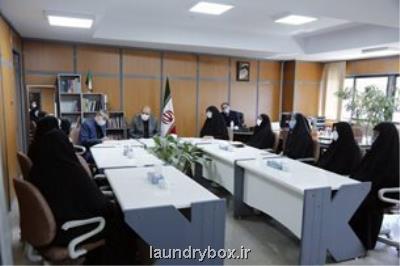 خانواده در وضعیت فعلی بیش از هر زمان دیگر مورد حمله دشمنان ملت قرار گرفته است