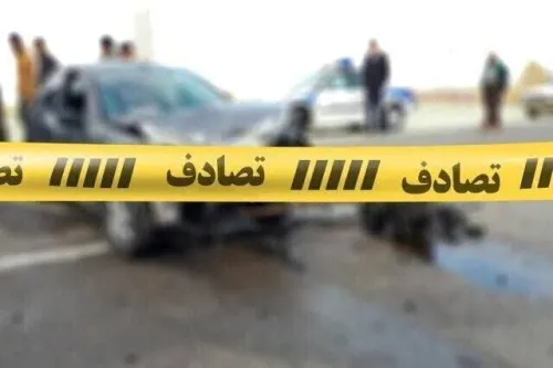 برخورد مرگبار خودروی پژو حامل اتباع بدون مجوز با تریلی در محور زاهدان - بم